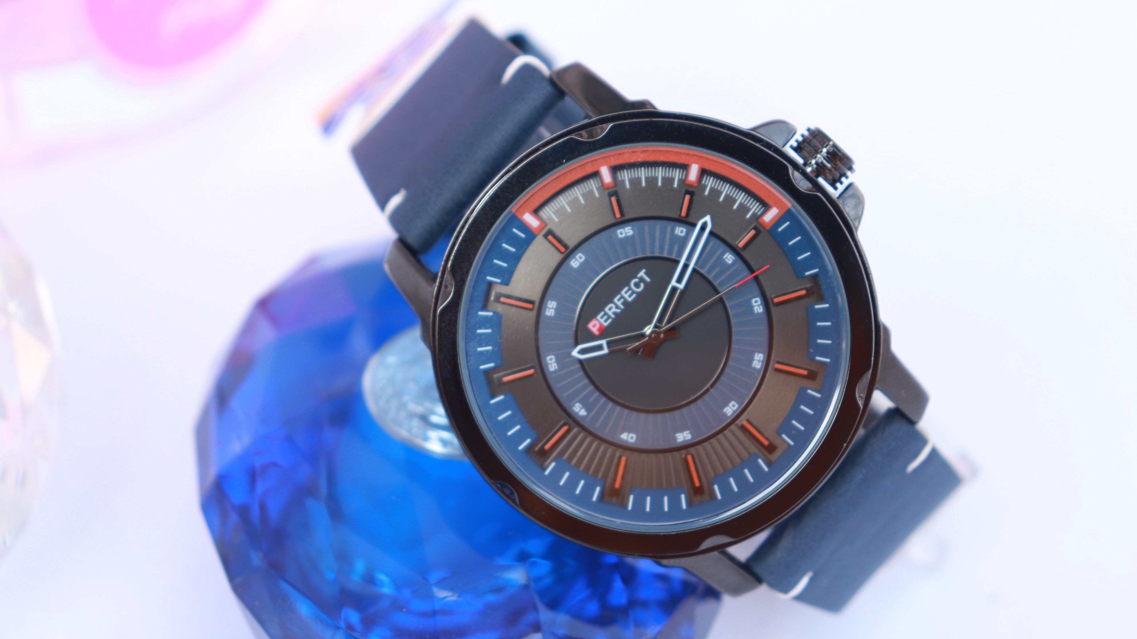 PERFECT WATCH FOR MEN IN BLUE